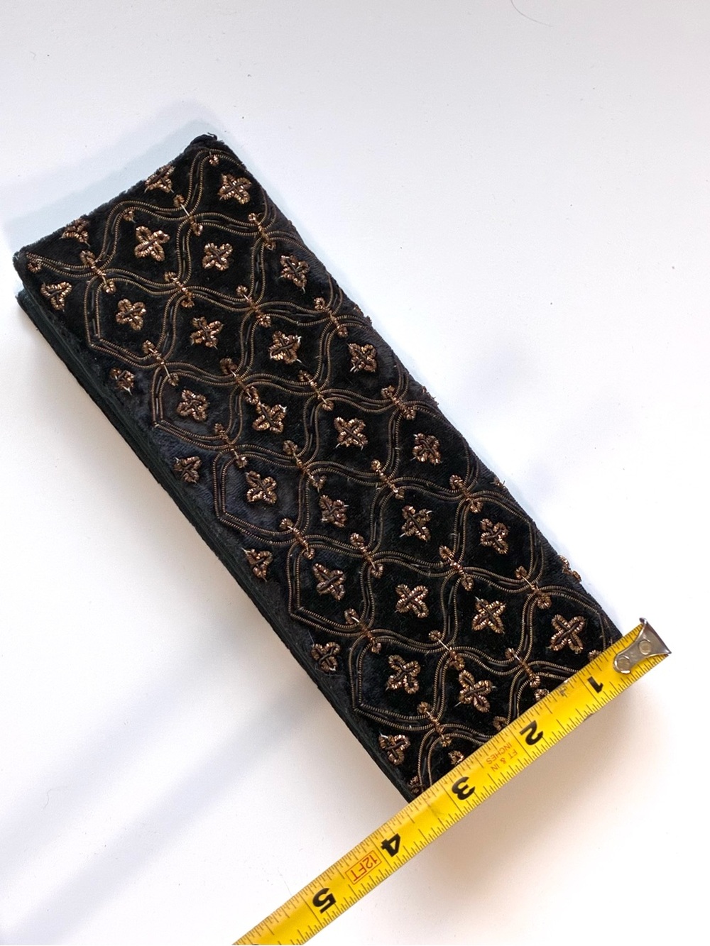 Vintage Velvet Gold Patternt Clutch - Picture 3 of 16